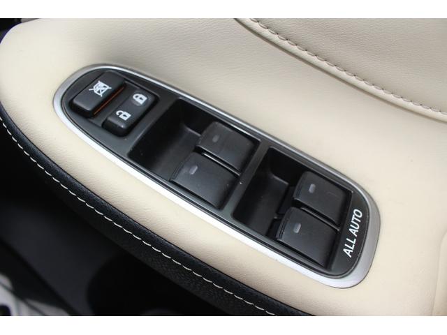 クラウンハイブリッド ロイヤルサルーン 純正ナビ フルセグTV 禁煙車 バックカメラ ETC LEDヘッドライト パワーシート シートヒーター スマートキー プッシュスタート 電動格納ミラー Bluetooth接続(57枚目)