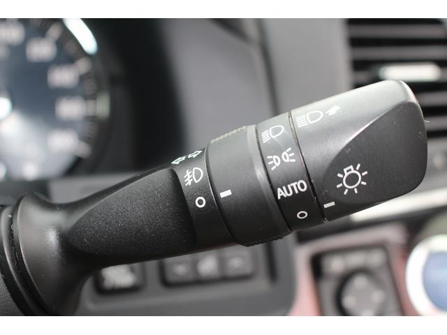 クラウンハイブリッド ロイヤルサルーン 純正ナビ フルセグTV 禁煙車 バックカメラ ETC LEDヘッドライト パワーシート シートヒーター スマートキー プッシュスタート 電動格納ミラー Bluetooth接続(58枚目)