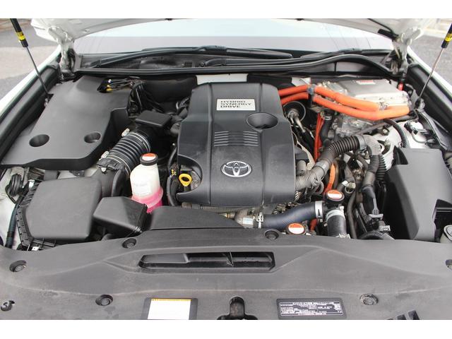 クラウンハイブリッド ロイヤルサルーン 純正ナビ フルセグTV 禁煙車 バックカメラ ETC LEDヘッドライト パワーシート シートヒーター スマートキー プッシュスタート 電動格納ミラー Bluetooth接続(71枚目)