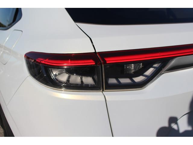 ヴェゼル ｅ：ＨＥＶ　Ｘ　ｃａｒｏｚｚｅｒｉａナビ　禁煙車　ホンダセンシング　ＬＥＤヘッドライト　ＥＴＣ　純正１６ＡＷ　ＵＳＢソケット　クリアランスソナー　ブレーキホールド　プッシュスタート（21枚目）