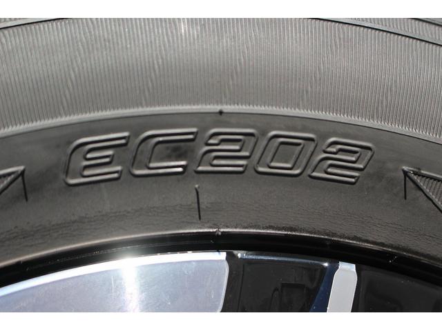 ヴェゼル ｅ：ＨＥＶ　Ｘ　ｃａｒｏｚｚｅｒｉａナビ　禁煙車　ホンダセンシング　ＬＥＤヘッドライト　ＥＴＣ　純正１６ＡＷ　ＵＳＢソケット　クリアランスソナー　ブレーキホールド　プッシュスタート（28枚目）