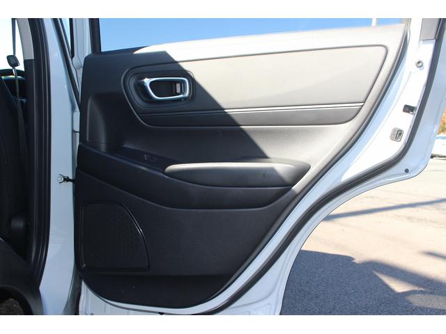 ヴェゼル ｅ：ＨＥＶ　Ｘ　ｃａｒｏｚｚｅｒｉａナビ　禁煙車　ホンダセンシング　ＬＥＤヘッドライト　ＥＴＣ　純正１６ＡＷ　ＵＳＢソケット　クリアランスソナー　ブレーキホールド　プッシュスタート（37枚目）