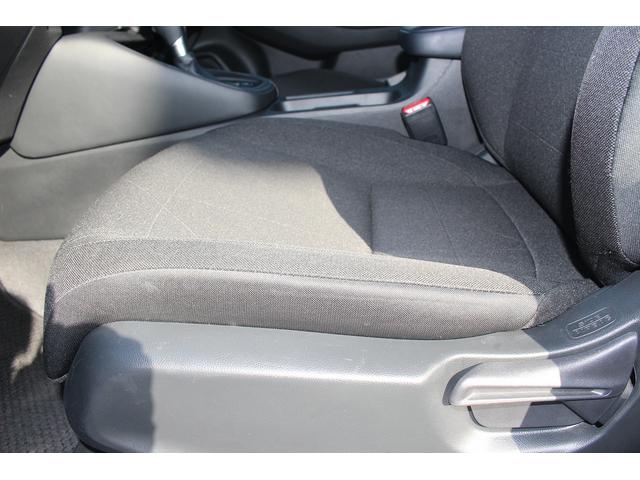 ヴェゼル ｅ：ＨＥＶ　Ｘ　ｃａｒｏｚｚｅｒｉａナビ　禁煙車　ホンダセンシング　ＬＥＤヘッドライト　ＥＴＣ　純正１６ＡＷ　ＵＳＢソケット　クリアランスソナー　ブレーキホールド　プッシュスタート（45枚目）