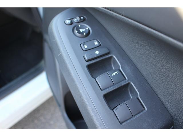 ヴェゼル ｅ：ＨＥＶ　Ｘ　ｃａｒｏｚｚｅｒｉａナビ　禁煙車　ホンダセンシング　ＬＥＤヘッドライト　ＥＴＣ　純正１６ＡＷ　ＵＳＢソケット　クリアランスソナー　ブレーキホールド　プッシュスタート（51枚目）