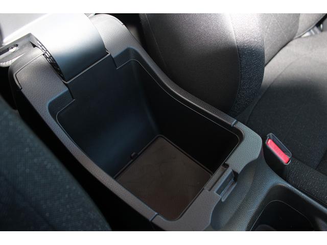 ヴェゼル ｅ：ＨＥＶ　Ｘ　ｃａｒｏｚｚｅｒｉａナビ　禁煙車　ホンダセンシング　ＬＥＤヘッドライト　ＥＴＣ　純正１６ＡＷ　ＵＳＢソケット　クリアランスソナー　ブレーキホールド　プッシュスタート（60枚目）