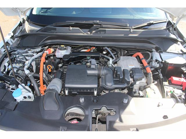 ヴェゼル ｅ：ＨＥＶ　Ｘ　ｃａｒｏｚｚｅｒｉａナビ　禁煙車　ホンダセンシング　ＬＥＤヘッドライト　ＥＴＣ　純正１６ＡＷ　ＵＳＢソケット　クリアランスソナー　ブレーキホールド　プッシュスタート（69枚目）