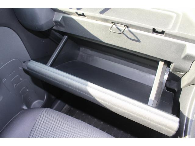 シエンタ ハイブリッドG 7人乗り 純正10.5型ディスプレイオーディオ フルセグTV バックカメラ トヨタセーフティセンス 両側電動スライドドア スマートキー プッシュスタート 電動格納ミラー Bluetooth接続(68枚目)