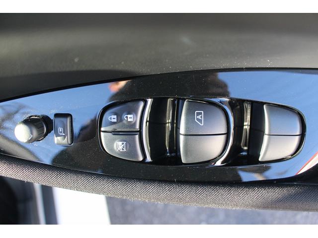 NISSAN LEAF X V SELECTION