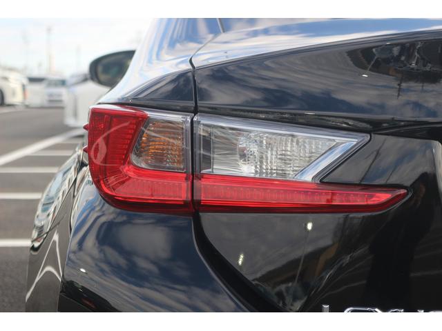 ＲＣ ＲＣ３００ｈ　バージョンＬ　禁煙車　Ｆスポーツグリル　茶革シート　純正ナビ　フルセグ　バックカメラ　レーダークルーズ　シートエアコン　シートヒーター　ＬＥＤヘッドライト　パドルシフト　ＥＴＣ　クリアランスソナー　ベンチレーション（16枚目）