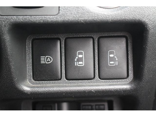 ハイエースバン 　純正ナビ　Ｂカメラ　　両側電動スライドドア　ＥＴＣ　ＬＥＤヘッドライト　１００Ｖコンセント　オートハイビーム　プッシュスタート　スマートキー　Ｂｌｕｅｔｏｏｔｈ接続（5枚目）
