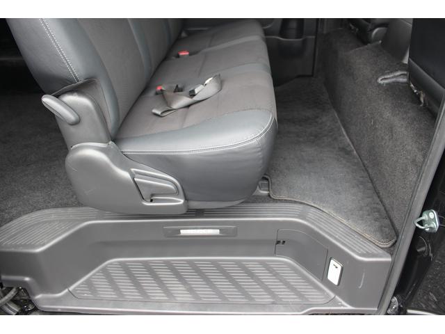 ハイエースバン 　純正ナビ　Ｂカメラ　　両側電動スライドドア　ＥＴＣ　ＬＥＤヘッドライト　１００Ｖコンセント　オートハイビーム　プッシュスタート　スマートキー　Ｂｌｕｅｔｏｏｔｈ接続（35枚目）