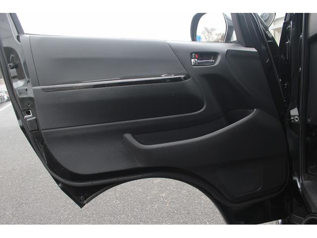 ハイエースバン 　純正ナビ　Ｂカメラ　　両側電動スライドドア　ＥＴＣ　ＬＥＤヘッドライト　１００Ｖコンセント　オートハイビーム　プッシュスタート　スマートキー　Ｂｌｕｅｔｏｏｔｈ接続（52枚目）