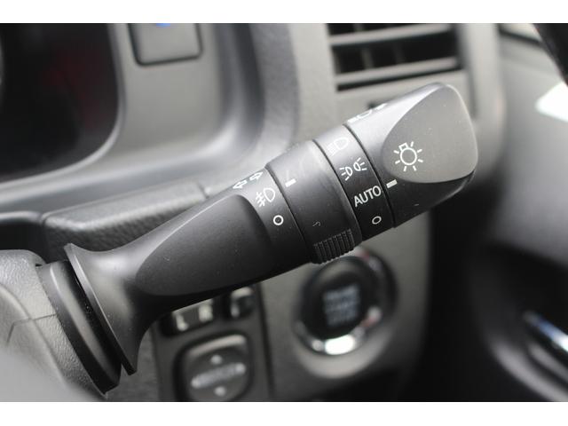 ハイエースバン 　純正ナビ　Ｂカメラ　　両側電動スライドドア　ＥＴＣ　ＬＥＤヘッドライト　１００Ｖコンセント　オートハイビーム　プッシュスタート　スマートキー　Ｂｌｕｅｔｏｏｔｈ接続（60枚目）