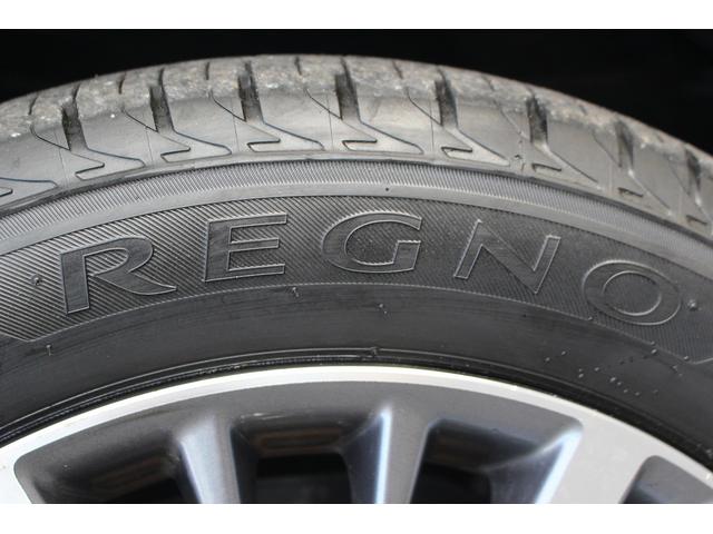 オデッセイハイブリッド ハイブリッドアブソルート・ＥＸホンダセンシング　禁煙車　後席モニター　純正９型ナビ　フルセグテレビ　バックカメラ　黒革シート　両側電動スライドドア（30枚目）