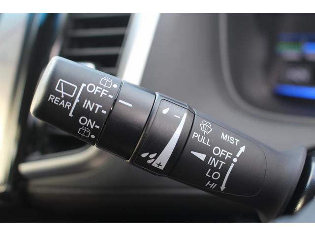 オデッセイハイブリッド ハイブリッドアブソルート・ＥＸホンダセンシング　禁煙車　後席モニター　純正９型ナビ　フルセグテレビ　バックカメラ　黒革シート　両側電動スライドドア（61枚目）