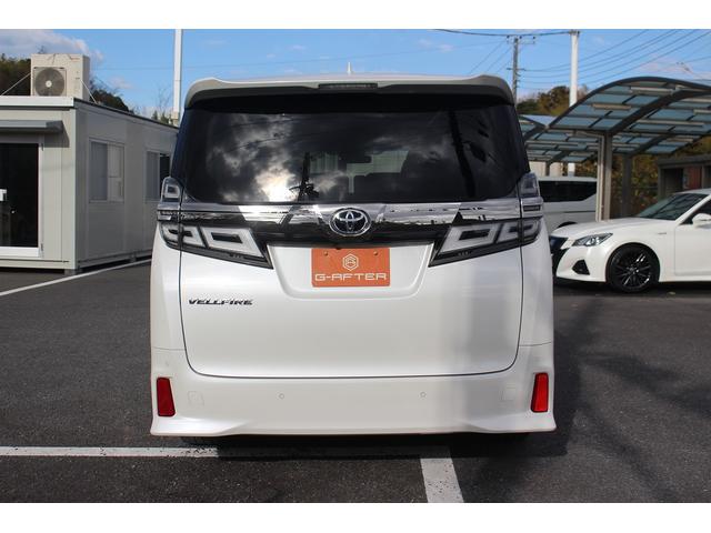 ヴェルファイア ２．５Ｚ　後期型　禁煙車　９型ディスプレイオーディオ　後席フリップダウンモニター　フルセグＴＶ　サンルーフ　バックカメラ　７人乗り　ＥＴＣ　衝突軽減ブレーキ　Ｂｌｕｅｔｏｏｔｈ接続　純正１８インチアルミホイール（6枚目）