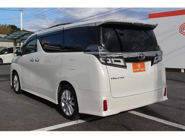 ヴェルファイア ２．５Ｚ　後期型　禁煙車　９型ディスプレイオーディオ　後席フリップダウンモニター　フルセグＴＶ　サンルーフ　バックカメラ　７人乗り　ＥＴＣ　衝突軽減ブレーキ　Ｂｌｕｅｔｏｏｔｈ接続　純正１８インチアルミホイール（7枚目）