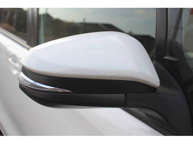 ヴォクシー ハイブリッドＶ　後期型　禁煙車　フリップダウンモニター　アルパインナビ　両側電動スライドドア　フルセグＴＶ　バックカメラ　　温熱シート　ＬＥＤヘッドライト　ＥＴＣ　クルーズコントロール　プッシュスタート（22枚目）