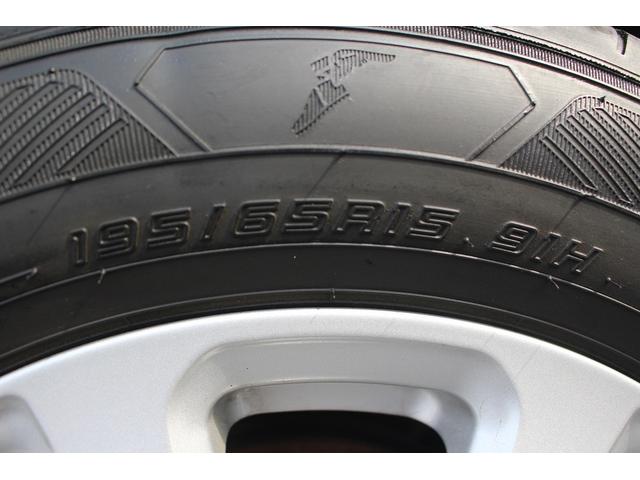 ヴォクシー ハイブリッドＶ　後期型　禁煙車　フリップダウンモニター　アルパインナビ　両側電動スライドドア　フルセグＴＶ　バックカメラ　　温熱シート　ＬＥＤヘッドライト　ＥＴＣ　クルーズコントロール　プッシュスタート（31枚目）