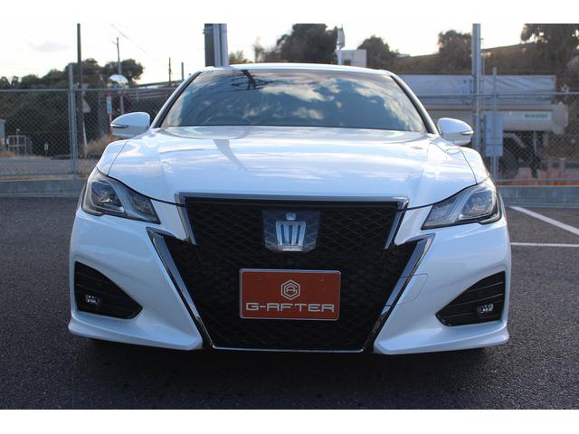 クラウンハイブリッド アスリートＳ　Ｊ－フロンティアリミテッド　禁煙車　純正ナビ　フルセグテレビ　サイドバックカメラ　ＥＴＣ　レーダークルコン　ＬＥＤヘッドライト　黒半革シート　プッシュスタート　スマートキー　クリアランスソナー（8枚目）