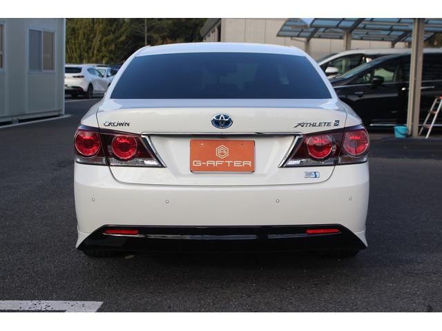 クラウンハイブリッド アスリートＳ　Ｊ－フロンティアリミテッド　禁煙車　純正ナビ　フルセグテレビ　サイドバックカメラ　ＥＴＣ　レーダークルコン　ＬＥＤヘッドライト　黒半革シート　プッシュスタート　スマートキー　クリアランスソナー（12枚目）