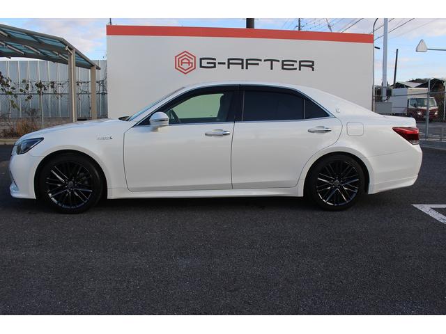 クラウンハイブリッド アスリートＳ　Ｊ－フロンティアリミテッド　禁煙車　純正ナビ　フルセグテレビ　サイドバックカメラ　ＥＴＣ　レーダークルコン　ＬＥＤヘッドライト　黒半革シート　プッシュスタート　スマートキー　クリアランスソナー（14枚目）