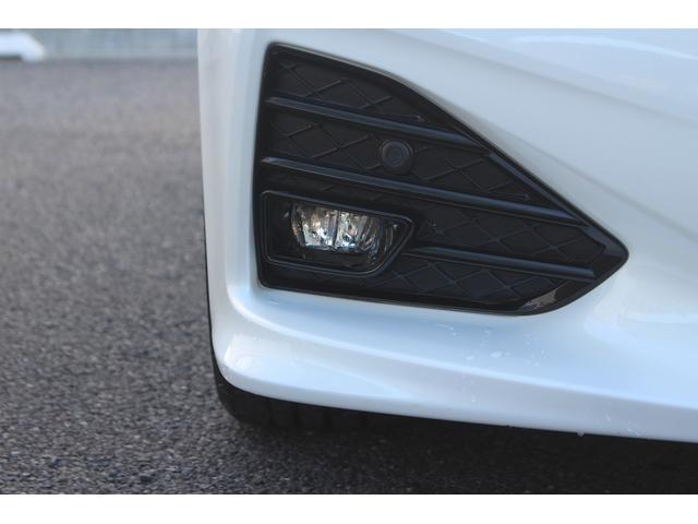 クラウンハイブリッド アスリートＳ　Ｊ－フロンティアリミテッド　禁煙車　純正ナビ　フルセグテレビ　サイドバックカメラ　ＥＴＣ　レーダークルコン　ＬＥＤヘッドライト　黒半革シート　プッシュスタート　スマートキー　クリアランスソナー（17枚目）