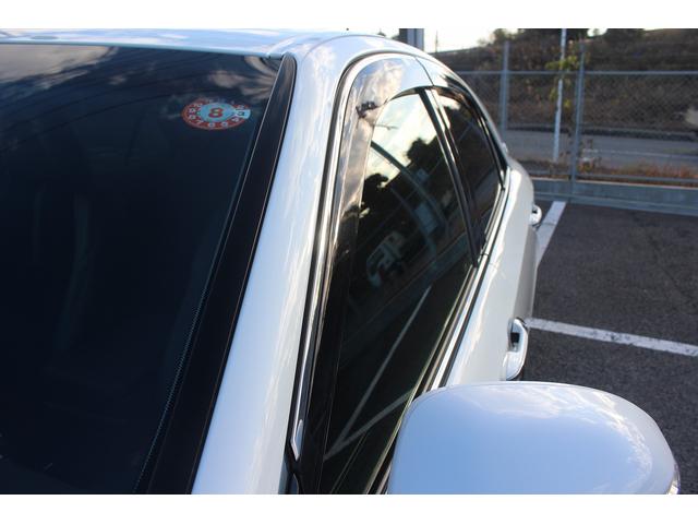 クラウンハイブリッド アスリートＳ　Ｊ－フロンティアリミテッド　禁煙車　純正ナビ　フルセグテレビ　サイドバックカメラ　ＥＴＣ　レーダークルコン　ＬＥＤヘッドライト　黒半革シート　プッシュスタート　スマートキー　クリアランスソナー（25枚目）