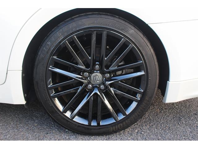 クラウンハイブリッド アスリートＳ　Ｊ－フロンティアリミテッド　禁煙車　純正ナビ　フルセグテレビ　サイドバックカメラ　ＥＴＣ　レーダークルコン　ＬＥＤヘッドライト　黒半革シート　プッシュスタート　スマートキー　クリアランスソナー（28枚目）