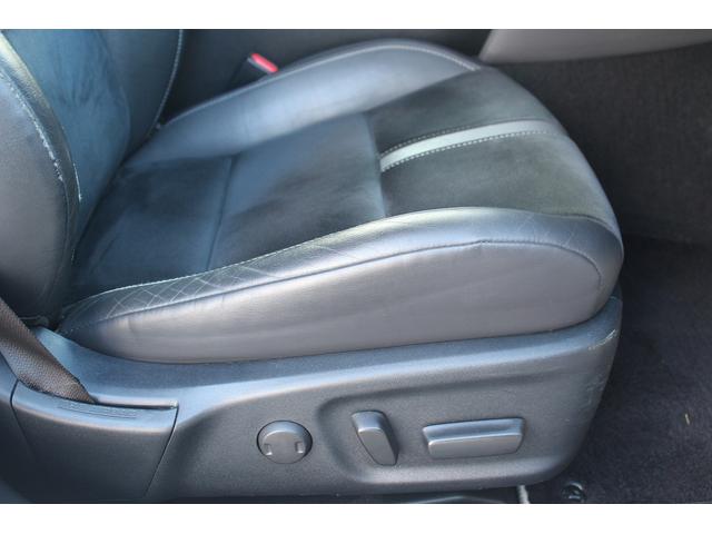 クラウンハイブリッド アスリートＳ　Ｊ－フロンティアリミテッド　禁煙車　純正ナビ　フルセグテレビ　サイドバックカメラ　ＥＴＣ　レーダークルコン　ＬＥＤヘッドライト　黒半革シート　プッシュスタート　スマートキー　クリアランスソナー（32枚目）