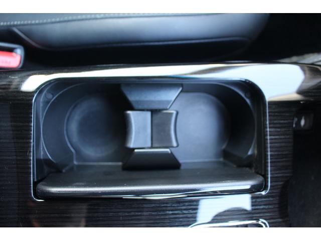 クラウンハイブリッド アスリートＳ　Ｊ－フロンティアリミテッド　禁煙車　純正ナビ　フルセグテレビ　サイドバックカメラ　ＥＴＣ　レーダークルコン　ＬＥＤヘッドライト　黒半革シート　プッシュスタート　スマートキー　クリアランスソナー（62枚目）