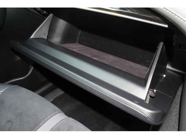 クラウンハイブリッド アスリートＳ　Ｊ－フロンティアリミテッド　禁煙車　純正ナビ　フルセグテレビ　サイドバックカメラ　ＥＴＣ　レーダークルコン　ＬＥＤヘッドライト　黒半革シート　プッシュスタート　スマートキー　クリアランスソナー（65枚目）