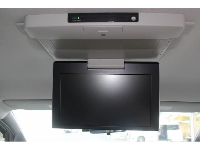 ヴォクシー ＺＳ　煌　禁煙車　純正１０インチナビ　フルセグテレビ　純正１１型後席モニター　バックカメラ　両側電動スライドドア　ＥＴＣ　シートヒーター　スマートキー　プッシュスタート（7枚目）