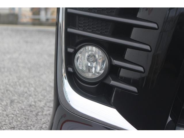 ヴォクシー ＺＳ　煌　禁煙車　純正１０インチナビ　フルセグテレビ　純正１１型後席モニター　バックカメラ　両側電動スライドドア　ＥＴＣ　シートヒーター　スマートキー　プッシュスタート（17枚目）