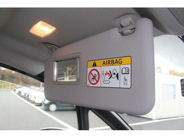 ヴォクシー ＺＳ　煌　禁煙車　純正１０インチナビ　フルセグテレビ　純正１１型後席モニター　バックカメラ　両側電動スライドドア　ＥＴＣ　シートヒーター　スマートキー　プッシュスタート（65枚目）