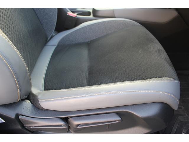 フィット ｅ：ＨＥＶ　ＲＳ　後期型　禁煙車　純正９型ナビ　フルセグＴＶ　バックカメラ　ハーフレザーシート　ＬＥＤヘッドライト　レーダークルーズコントロール　純正１６インチホイール　ＥＴＣ　衝突軽減ブレーキ　Ｂｌｕｅｔｏｏｔｈ接続（34枚目）