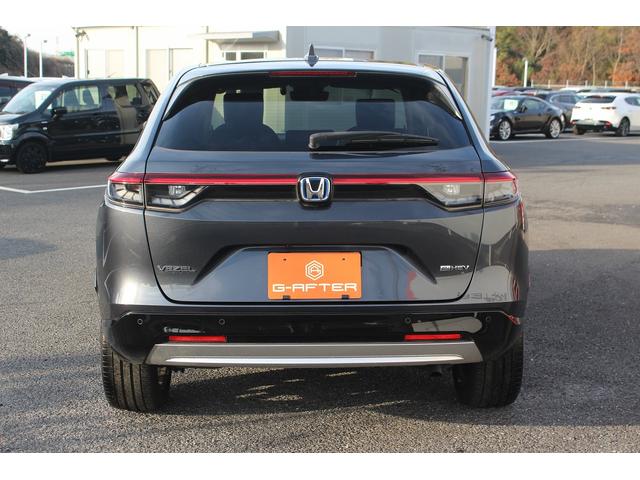 ヴェゼル ｅ：ＨＥＶ　Ｚ　ホンダコネクトディスプレイ　禁煙車　３６０度カメラ　フルセグＴＶ　　ホンダセンシング　ＬＥＤヘッドライト　ＥＴＣ２．０　電動リアゲート　パーキングソナー　シートヒーター　Ｂｌｕｅｔｏｏｔｈ接続（12枚目）