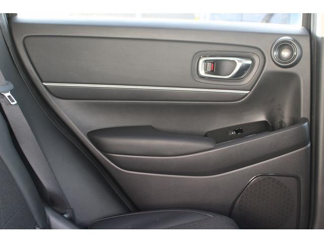 ヴェゼル ｅ：ＨＥＶ　Ｚ　ホンダコネクトディスプレイ　禁煙車　３６０度カメラ　フルセグＴＶ　　ホンダセンシング　ＬＥＤヘッドライト　ＥＴＣ２．０　電動リアゲート　パーキングソナー　シートヒーター　Ｂｌｕｅｔｏｏｔｈ接続（37枚目）