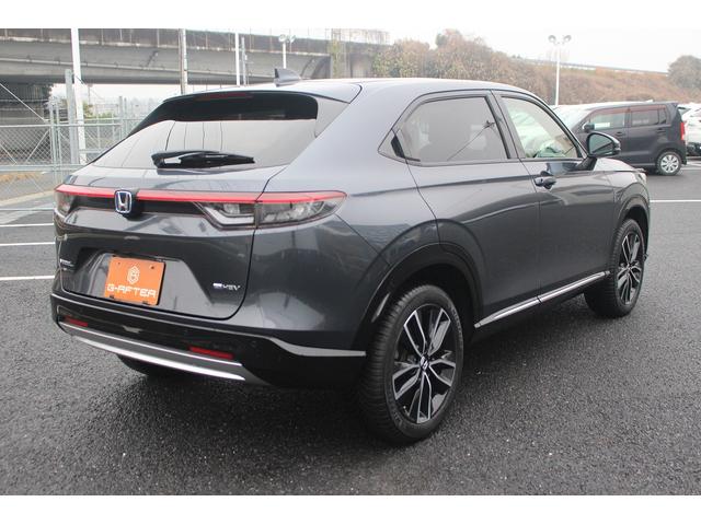 ヴェゼル ｅ：ＨＥＶ　Ｚ　純正ディスプレイオーディオ　バックカメラ　フルセグ　ＥＴＣ　レーダークルーズコントロール　ハーフレザーシート　シートヒーター　電動リアゲート　Ｂｌｕｅｔｏｏｔｈ接続　プッシュスタート（11枚目）