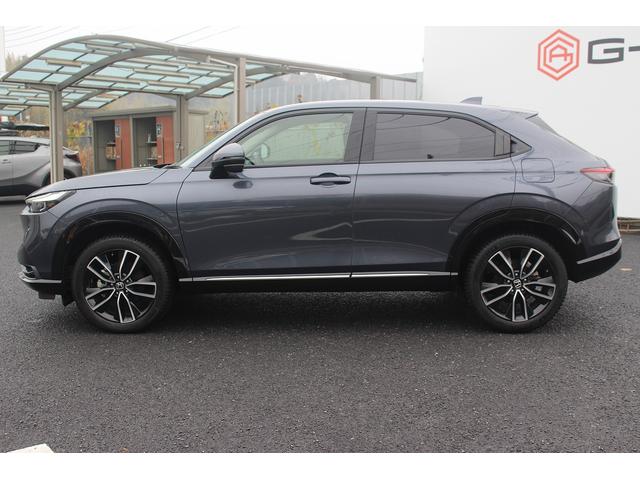 ヴェゼル ｅ：ＨＥＶ　Ｚ　純正ディスプレイオーディオ　バックカメラ　フルセグ　ＥＴＣ　レーダークルーズコントロール　ハーフレザーシート　シートヒーター　電動リアゲート　Ｂｌｕｅｔｏｏｔｈ接続　プッシュスタート（14枚目）