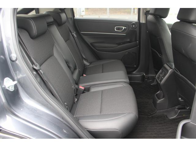 ヴェゼル ｅ：ＨＥＶ　Ｚ　純正ディスプレイオーディオ　バックカメラ　フルセグ　ＥＴＣ　レーダークルーズコントロール　ハーフレザーシート　シートヒーター　電動リアゲート　Ｂｌｕｅｔｏｏｔｈ接続　プッシュスタート（35枚目）