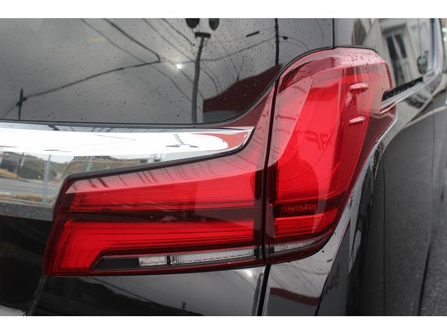 アルファード ２．５Ｓ　純正９インチディスプレイオーディオ　バックカメラ　両側電動スライドドア　レーダークルーズコントロール　ＥＴＣ　ブラック加飾２眼ＬＥＤヘッドライト　折り畳み式サイドテーブル　Ｂｌｕｅｔｏｏｔｈ接続（20枚目）