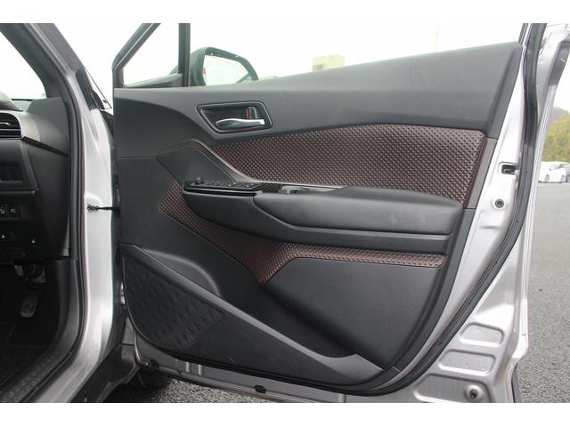 Ｃ－ＨＲ Ｇ　純正９型ナビ　フルセグＴＶ　バックカメラ　レーダークルーズコントロール　ＬＥＤヘッドライト　ＥＴＣ　シートヒーター　ダークブラウン半革シート　ブラインドスポットモニター　純正１８インチアルミホイール（35枚目）