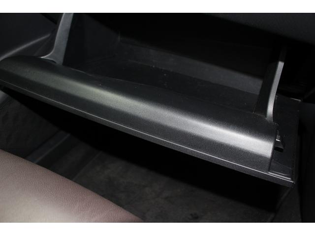 Ｃ－ＨＲ Ｇ　純正９型ナビ　フルセグＴＶ　バックカメラ　レーダークルーズコントロール　ＬＥＤヘッドライト　ＥＴＣ　シートヒーター　ダークブラウン半革シート　ブラインドスポットモニター　純正１８インチアルミホイール（64枚目）