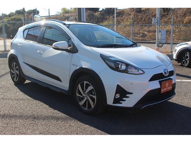 アクア クロスオーバー トヨタセーフティセンス 禁煙車 純正9型ナビ フルセグTV Bカメラ LEDヘッドライト ハーフレザーシート ETC シートヒーター スマートキー プッシュスタート Bluetooth接続(9枚目)