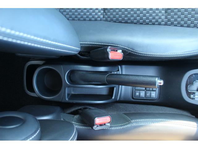 アクア クロスオーバー トヨタセーフティセンス 禁煙車 純正9型ナビ フルセグTV Bカメラ LEDヘッドライト ハーフレザーシート ETC シートヒーター スマートキー プッシュスタート Bluetooth接続(62枚目)