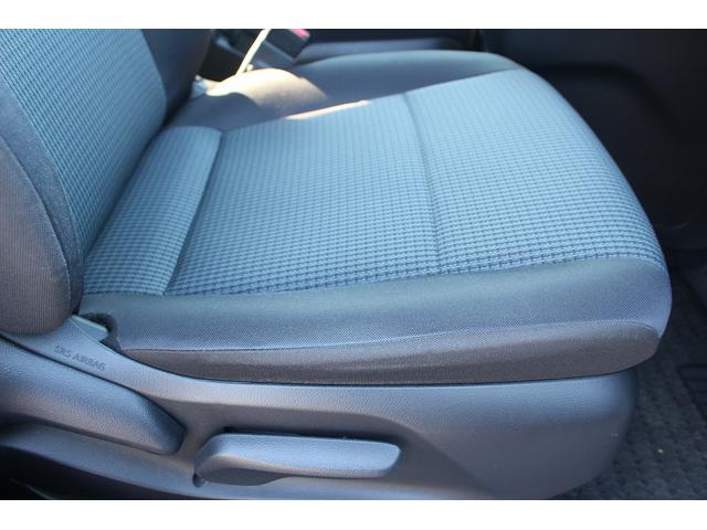 ノア Ｘ　禁煙車　純正ディスプレイオーディオ　バックカメラ　トヨタセーフティセンス　ＬＥＤヘッドライト　電動スライドドア　ＥＴＣ２．０　スマートキー　プッシュスタート　Ｂｌｕｅｔｏｏｔｈ接続（28枚目）