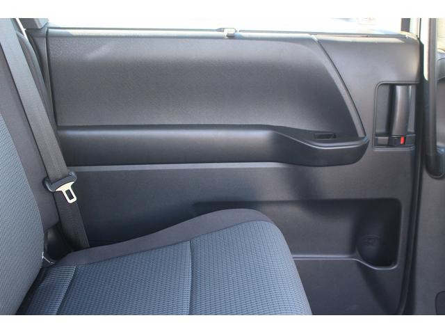 ノア Ｘ　禁煙車　純正ディスプレイオーディオ　バックカメラ　トヨタセーフティセンス　ＬＥＤヘッドライト　電動スライドドア　ＥＴＣ２．０　スマートキー　プッシュスタート　Ｂｌｕｅｔｏｏｔｈ接続（35枚目）