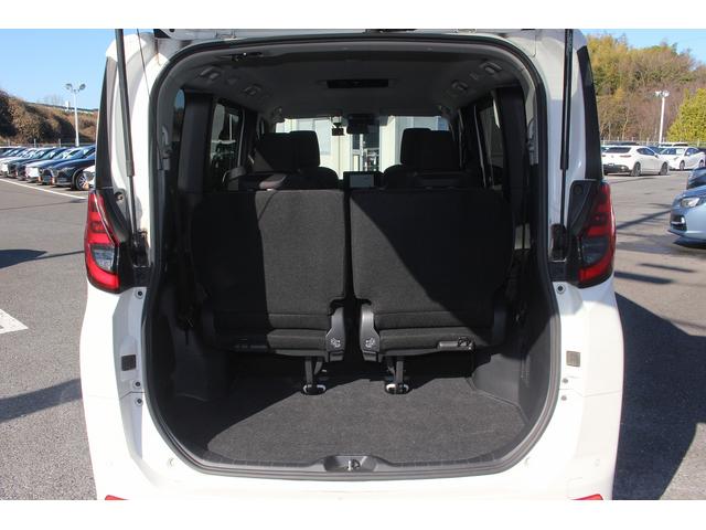 ノア Ｘ　禁煙車　純正ディスプレイオーディオ　バックカメラ　トヨタセーフティセンス　ＬＥＤヘッドライト　電動スライドドア　ＥＴＣ２．０　スマートキー　プッシュスタート　Ｂｌｕｅｔｏｏｔｈ接続（36枚目）