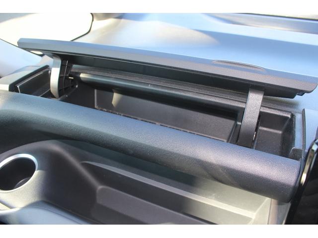 ノア Ｘ　禁煙車　純正ディスプレイオーディオ　バックカメラ　トヨタセーフティセンス　ＬＥＤヘッドライト　電動スライドドア　ＥＴＣ２．０　スマートキー　プッシュスタート　Ｂｌｕｅｔｏｏｔｈ接続（63枚目）